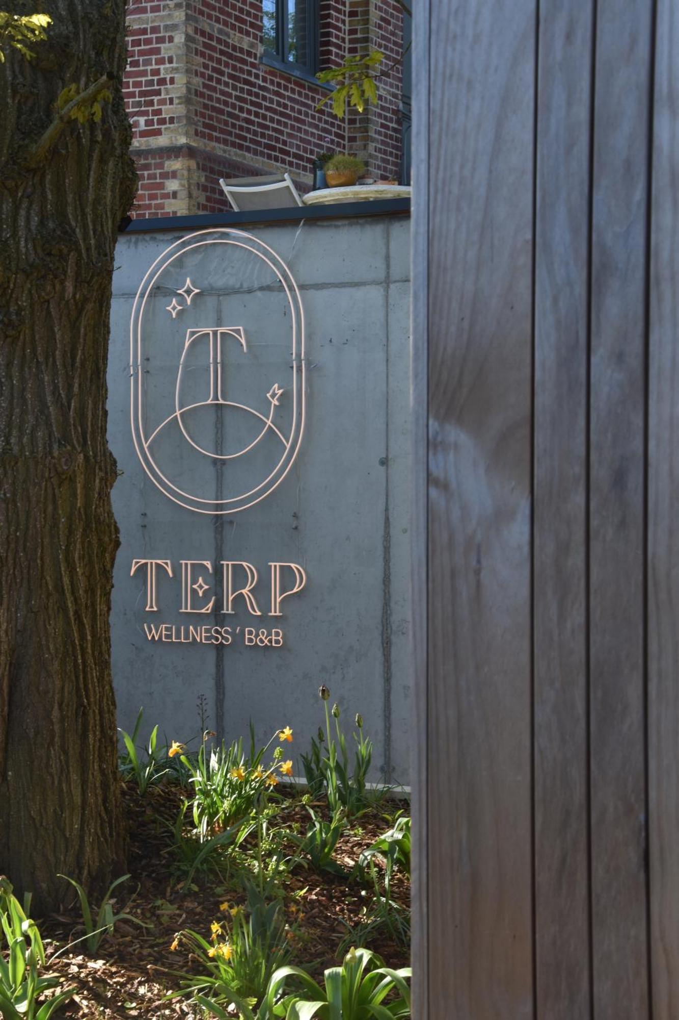 Terp Bed and Breakfast Poperinge Eksteriør billede